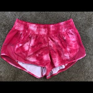 Lululemon Women Shorts Size 4